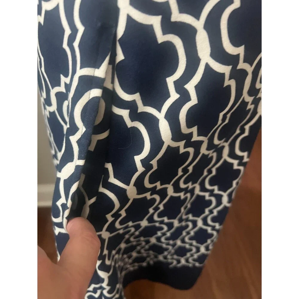 Women's Lands End Sleeveless Fit and Flare Blue White Geometric Knit Dress Sz 6